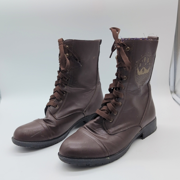 Hot Topic Disney Tangled "Lantern" Combat Boots Sz 10 - Picture 1 of 6